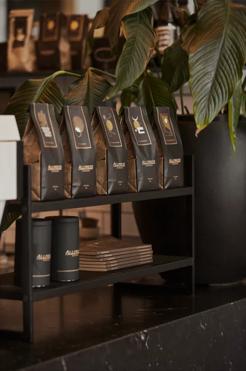 Inventory & Logistics Manager